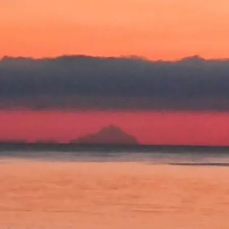 Maisonette On The With Small Garden Casa vacanze Agiokampos