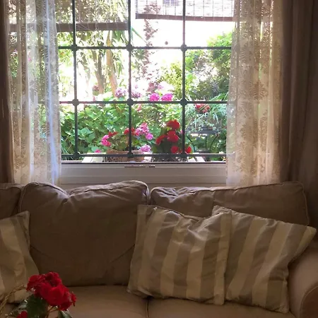 Maisonette On The With Small Garden