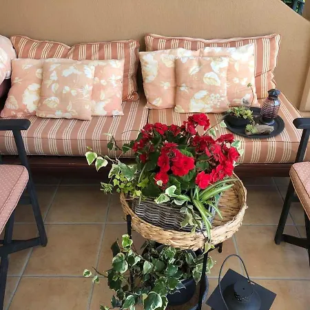 Maisonette On The With Small Garden 펜션 아기아캄포스