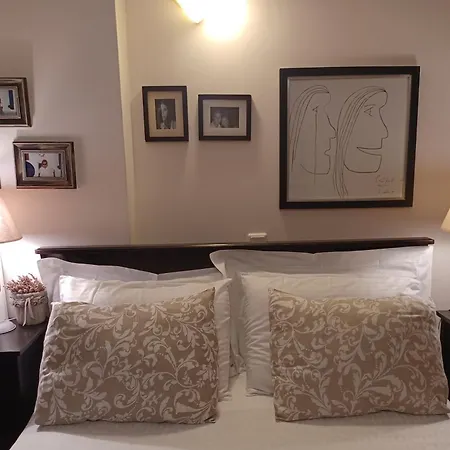 Maisonette On The With Small Garden Agiokampos