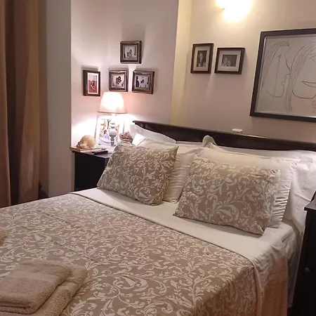 Maisonette On The With Small Garden Casa vacanze