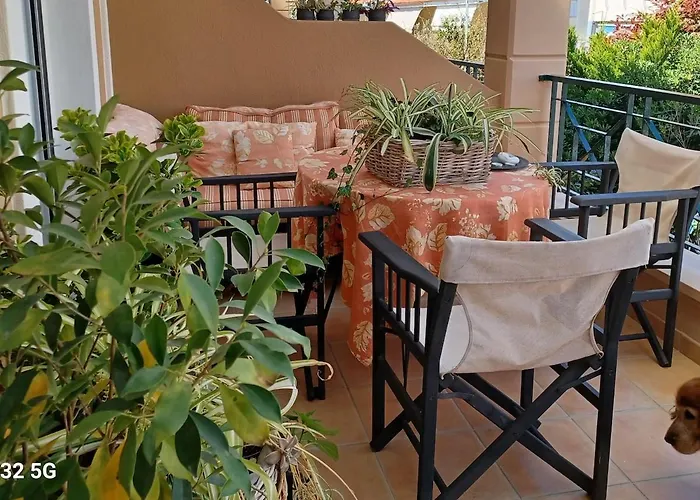 Maisonette On The With Small Garden Prázdninový dům Agiakampos (Volos)